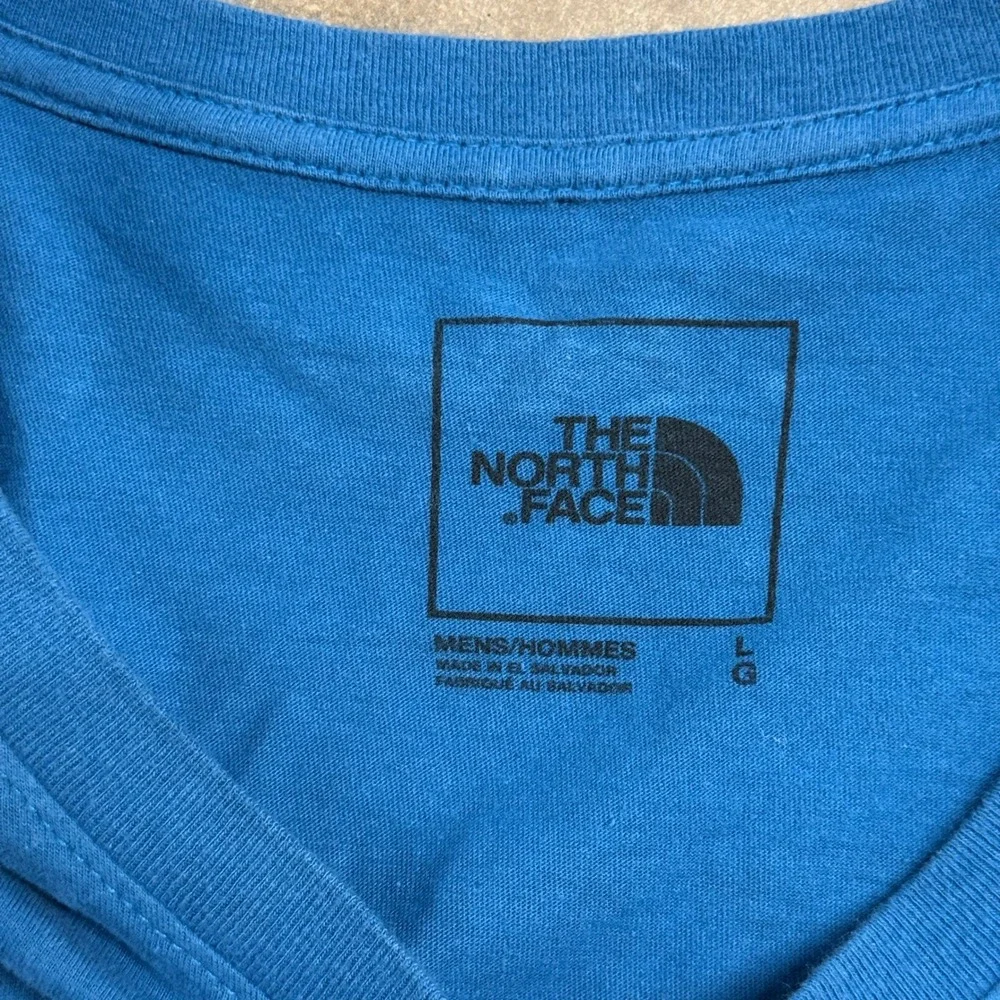 The North Face Mens Blue Long Sleeve Box Logo Graphic T-Shirt Large NF0A37FY